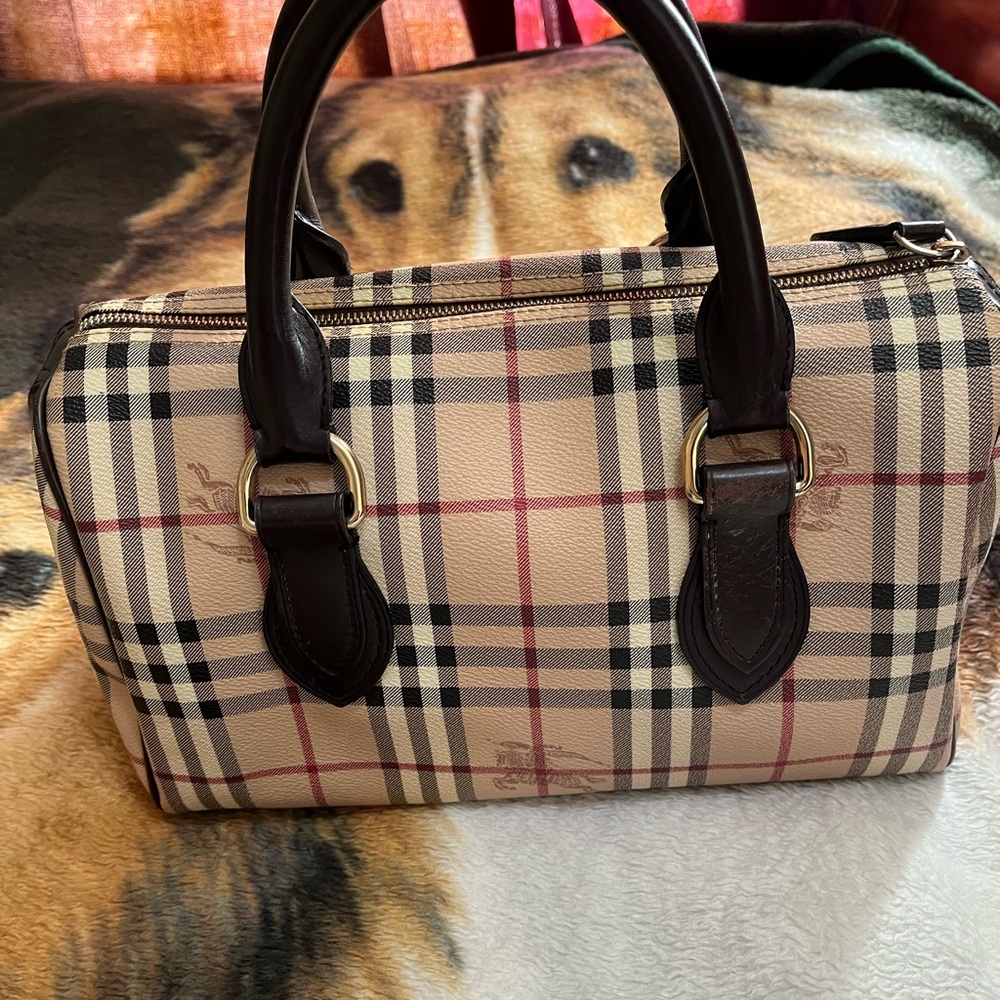 Burberry Boston